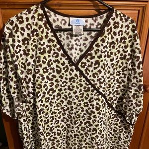 Womens print scrub top